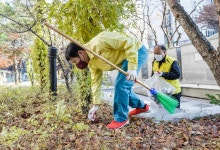 오늘은 내가 환경공무관…담배꽁초 줍는 김태우 강서구청장