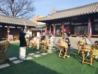 “군위 사라온 이야기마을” 봄 나들이 어때요…전래놀이 등 프로그램 다채
