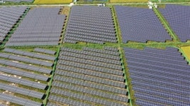 정부 “100m” 지자체 “1000m”… 태양광, 어느 잣대에 맞출까요