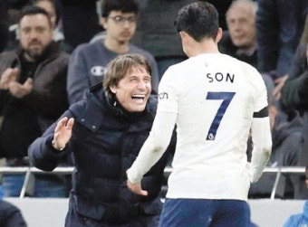 손흥민, A매치 마치고 EPL 돌아가면 콘테 감독 못볼지도