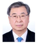 ‘서해 피격’ 서훈, 4개월 만에 보석으로 풀려나