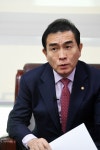태영호 ‘공천 녹취록’ 후폭풍...이진복 “사실 무근 공천 언급은 금기”