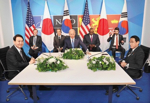 한미일 정상, 북러 군사협력 규탄 공동성명 채택 및 협력 강화 합의