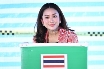 탁신 전 총리 딸 패통탄 지지율 1위, 태국 총선… 군부 통치 끝낼 수 있나