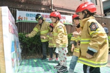 화재 경보에 아이들 대피 착착…유아부터 안전 함께하는 중구 [현장 행정]