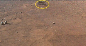 “여기서 뭐해?”…화성헬기 인저뉴어티 비행 중 탐사로보 포착 [우주를 보다]