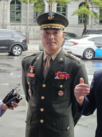 “박정훈 前 해병수사단장, 인권위에 긴급구제 진정”