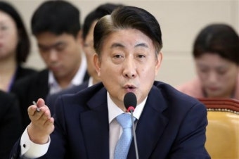 이동관 “KBS, 정파적 보도 쏟아내는 시스템 선교정”