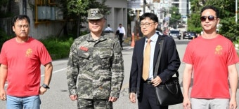 “분(分)단위 기록 갖고있다”…軍검찰 출석한 박정훈 대령
