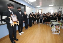 목숨으로 호소한 대전 교사, 학교와 마지막 인사…“누가 죽였어!” 절규