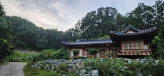[단독] 주민들 산책하고, 후손이 쉬어가는 장소로… 묘지의 본질 바꾸다[파묘: 조상님 묘를 옮기겠습니다]