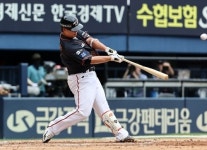 아시안게임은 끝났다…‘국대 4번’ 노시환 vs ‘홈런 공장장’ 최정, 본격 타이틀 경쟁 시작