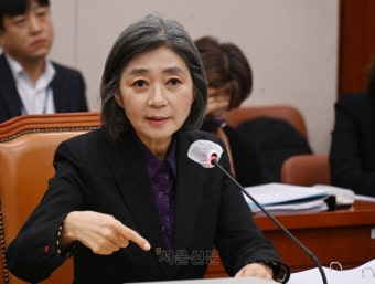 [속보] 김행 여성가족부 장관 후보자, 자진사퇴 결정