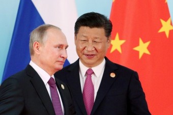 중국 가는 푸틴 “시진핑은 진정한 세계지도자…‘임시직’과 달라”
