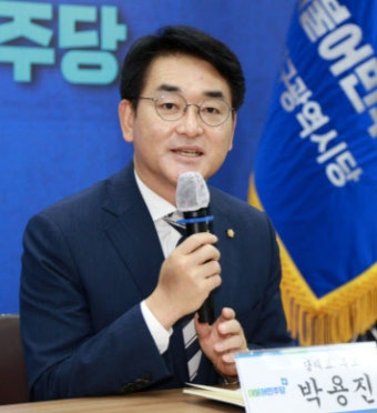 민주, ‘친명 색채’ 총선기획단…‘자객 공천’ 우려 여전
