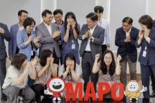 잼버리부터 핼러윈까지 고생한 직원 챙기는 마포구