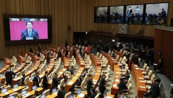 [속보] ‘대장동 50억 클럽’ 특검법 국회 통과…與 표결 불참
