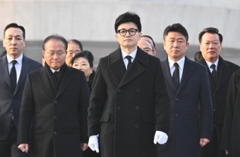 새해 첫날 한동훈 “동료 시민들과 함께 대한민국의 미래를 만들어 가겠습니다” [서울포토]