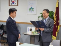 김용일 서울시의원, 서대문구 연희중학교로부터 감사장 받아