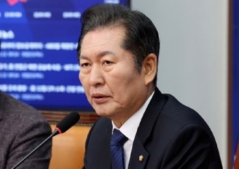 정청래, ‘김경율 자객 공천’ 한동훈에 “본인은 못 나오면서 비겁하다”