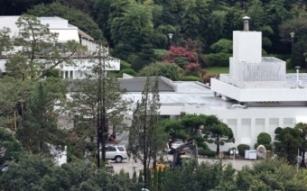 용산 대통령 관저에 콜택시 20여대 진입 시도…‘유령 호출’