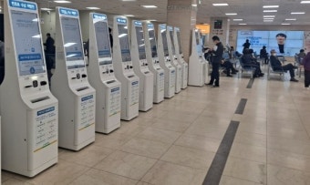 “진료 받을 수 있을까”  환자 발 동동