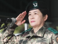 국힘 ‘여군 투스타’ “北동조자들, 반미만 주창할 것”…전지예는 사퇴