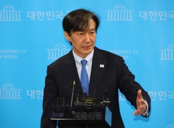 反檢·反明 반사이익 누린 조국…1호 공약 ‘한동훈 특검법’ 내놨다