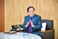 “10년 만에 열린 북방항로… 속초, 환동해 관광·물류 도시로 간다”