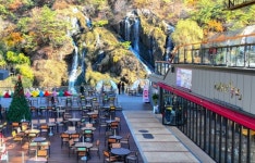 서대문구 홍제천 변 ‘카페 폭포’ 키다리 아저씨로 변신