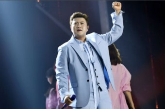 매니저가 김호중 옷 입고 경찰 출석…블랙박스 메모리도 빠져