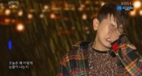 크러쉬, 대학축제 무대서 ‘또’ 비 맞았다…‘폭우짤’ 재연