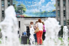 삼아상공사 | ‘더위를 핑계 삼아 늘어져도 괜찮은 날, 여름’ [포토多이슈]