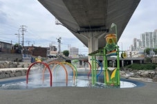 이병윤 서울시의원 “‘제기 맑은샘 물놀이장’, 어린이가 안심하고 즐기는 시설이 되길”