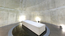 “이름없는 백비가 아직도 누워있다… 비석을 세울수 있는 날이 빨리 오기를…”