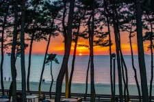 안면도로 떠나는 황홀한 가을 낙조 여행…꽃지해변 아일랜드 리솜