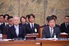 유인촌 장관 “정몽규 축협회장 4연임 불허하겠다”