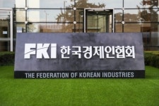다급한 재계, 직접 나섰다… “韓 믿어 달라” 31國 서한