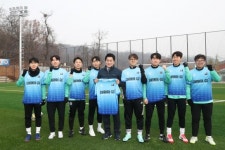 축구전용구장 열다… ‘힐링 관악’ 약진
