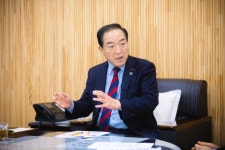 이병선 속초시장 “양대 철도·웰니스 관광 시대 맞춰 접경지대·영랑호·청초호 개발”