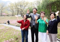 분홍빛 철쭉 동화세상… 노원 불암산 힐링타운[현장 행정]