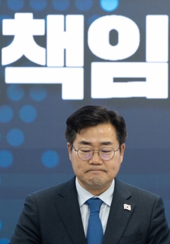 이재명, 與 ‘탈당’ 김상욱에 화답…“조만간 한번 보자”