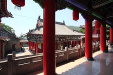 “男 안 받아요”…모든 게 공짜인 女 전용 ○○ 놀라운 정체