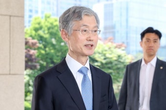 조희대, 대법관 증원법에 “국가 백년대계 걸려…국회와 계속 협의”