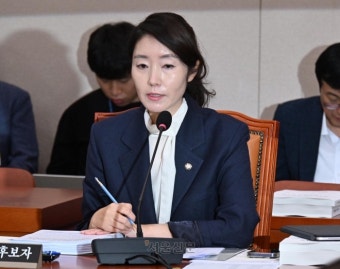 여성계도 강선우 후보자 사퇴 촉구…“근본적 자격 의심”