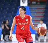 30점 앞서도 전방 압박·속공·박스아웃…‘에너지’로 신한은행 압도한 일본 덴소