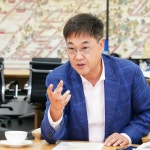 정문헌 종로구청장, AI 시대 노동의 의미를 묻다