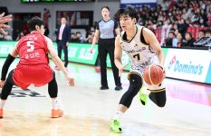 유기상 없으면 최형찬, 3쿼터 3점 3개 ‘쾅’…‘타마요·마레이 48점’ LG, 2위 정관장마저 제압