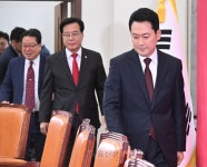 최고위 참석하는 장동혁