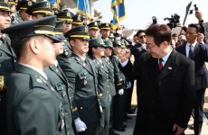 [단독] 군의관 직접 키운다...국방부, ‘국군의무사관학교’ 설립 실무 착수